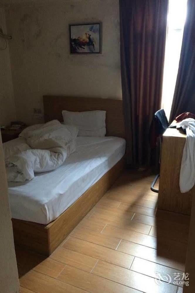 Loft Inn Qingyuan Lianjiang Road Branch Qingyuan (Guangdong) Dış mekan fotoğraf